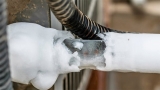 Nguyên nhân ống đông cục nóng bị đóng tuyết và cách khắc phục